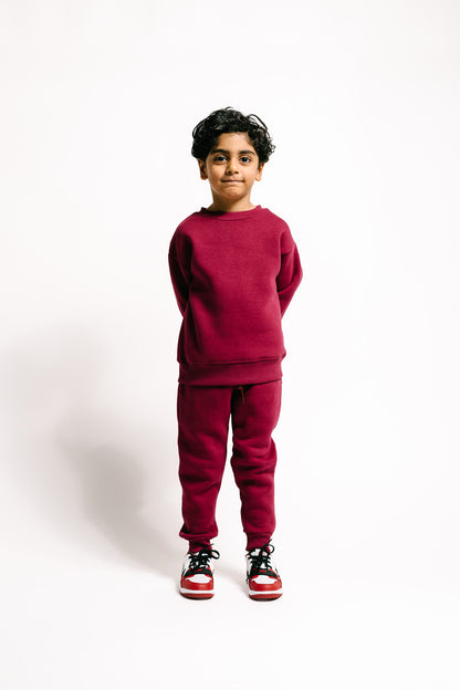 Bordeaux Unisex Kinder-Sweatshirt: Stilvoller Komfort für kleine Trendsetter!