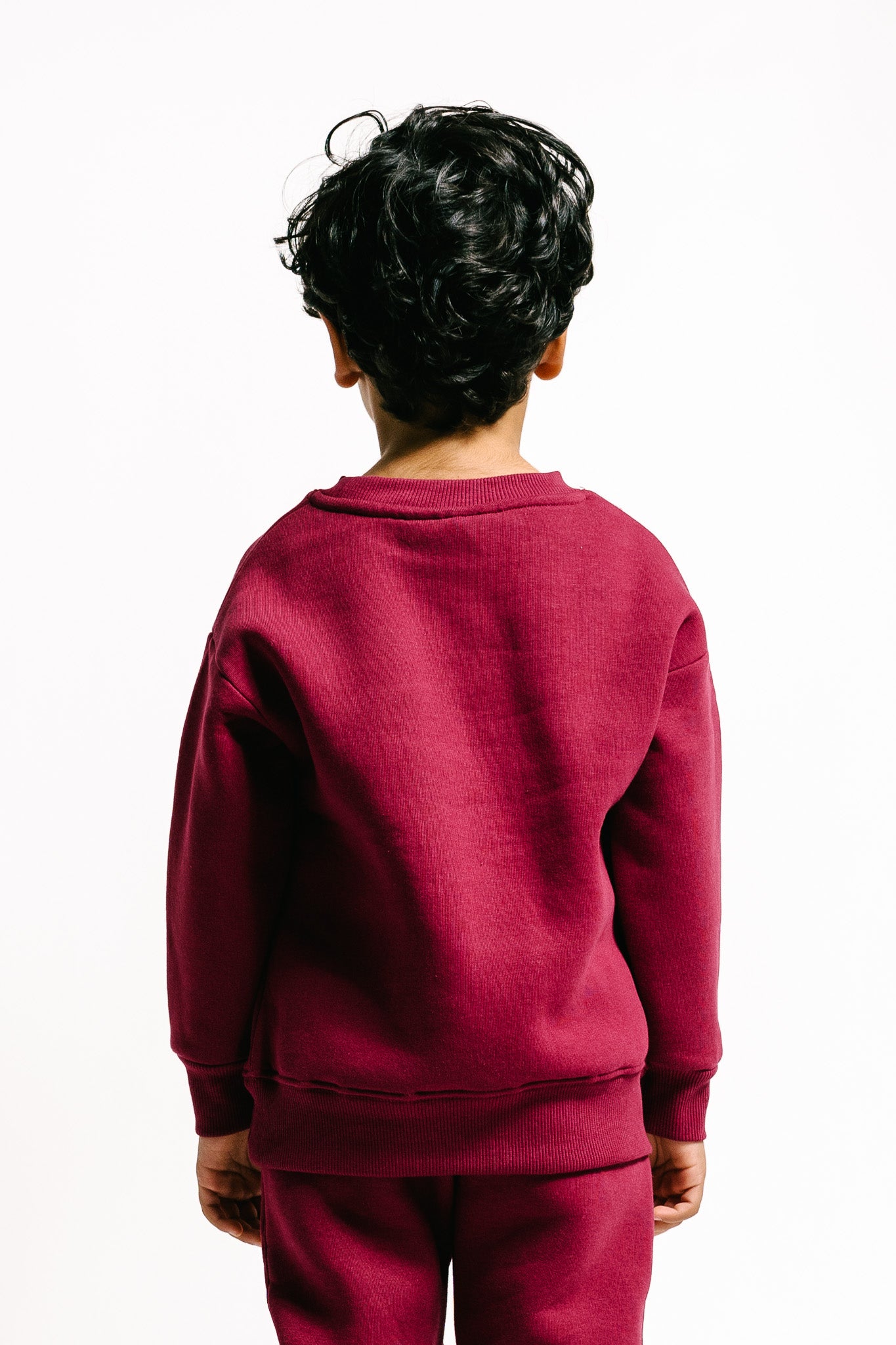 Bordeaux Unisex Kinder-Sweatshirt: Stilvoller Komfort für kleine Trendsetter!